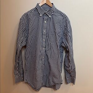 Vineyard Vines Whale shirt size L